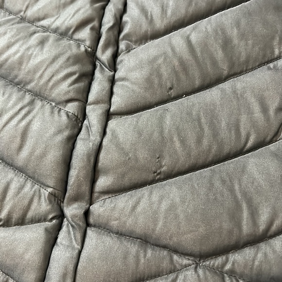 The north face jacket for ladies - Picture 2 of 4